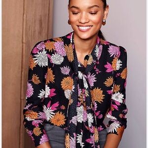 Floral Bow Blouse Size Large Petite